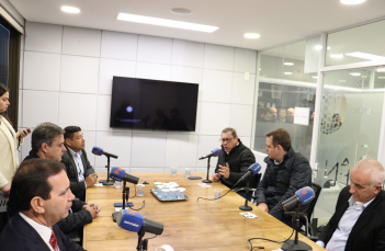 Notícia - Pré-candidatos a prefeito de Criciúma participam de entrevista coletiva na Som Maior