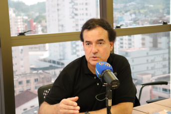 Notícia - ((Áudio)) André Gaidzinski muda de categoria na Porsche Cup