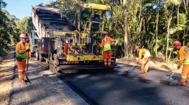 Notícia - Corredor turístico no interior de SC ganha novo asfalto e se aproxima da entrega