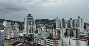 Notícia - Semana encerra com cara de inverno na madrugada
