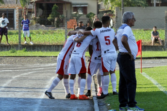Notícia - Regional da LARM: Deu vermelho no clássico