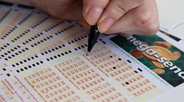 Notícia - Concurso 3048 da Mega-Sena sorteia prêmio de R$ 58 milhões neste domingo (22)