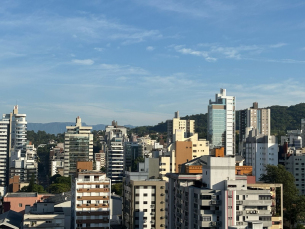 Notícia - [Áudio] Clima quente em Criciúma e região