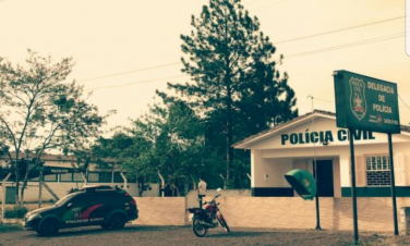 Notícia - Polícia Civil detém envolvidos em tráfico de drogas e roubos