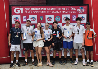 Notícia - Tenistas de Criciúma brilham no Circuito Nacional Infantojuvenil no Mampituba