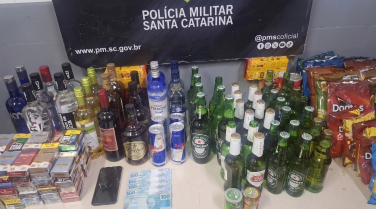 Notícia - Quarteto é preso em Siderópolis após fuga e furto de posto em Criciúma