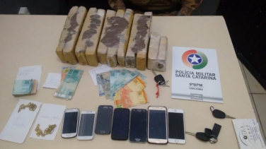 Notícia - PM apreende quase 10 quilos de maconha
