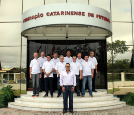 Notícia - Sem novidades na eleição da FCF