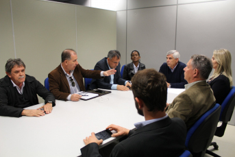 Notícia - Empresários mostram preocupação com negociação coletiva