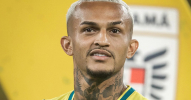 Notícia - Sonho interrompido: ex-Tubarão é cortado da Copa às vésperas da estreia