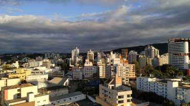 Notícia - Semana de temperaturas amenas e sem chuvas no sul de SC