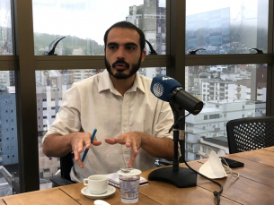 Notícia - Upiara Boschi faz sua estreia como comentarista político da Rádio Som Maior