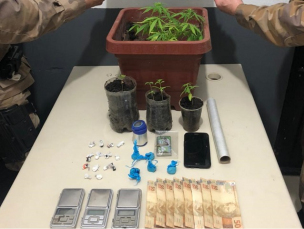 Notícia - Adolescentes são presos por tráfico de drogas