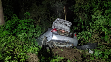 Notícia - Homem morre após saída de pista em Forquilhinha