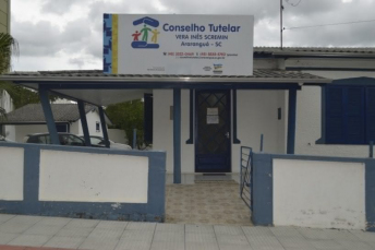 Notícia - Conselheira tutelar da região de Araranguá é afastada da função por incentivar violência