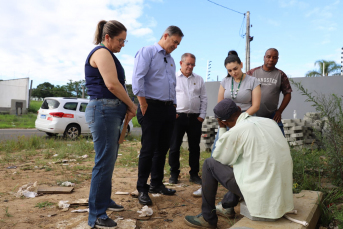 Notícia - Criciúma pratica primeira ação de acolhimento para pessoas em situação de rua do ano