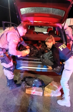 Notícia - Duas mulheres são presas com 93 kg de maconha em Tubarão