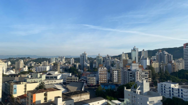 Notícia - [Áudio] Semana será marcada por chuva na região