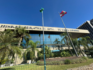 Notícia - [Áudio] Universidade Gratuita: dívida dos alunos e central única de cadastro em debate na Alesc 