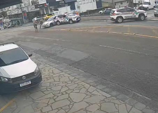 Notícia - [Vídeo] Investigação por roubo armado e extorsão é concluída em Criciúma