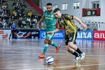 Notícia - Anjo Tintas/FME Criciúma Futsal larga na frente nas oitavas do Brasileiro