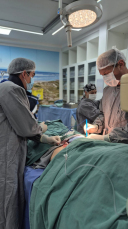 Notícia - Hospital Dom Joaquim implanta primeira válvula aórtica transcateter pelo SUS