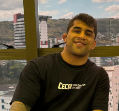 Notícia - [Áudio] Atleta criciumense vence competição internacional de Jiu-Jitsu