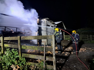Notícia - Incêndio atinge estufa de fumo em Maracajá