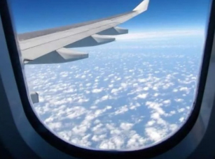 Notícia - [Áudio] Projeto Voa Mais deve levar voos regionais a 12 aeroportos em SC