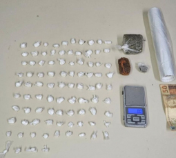 Notícia - Três mulheres são presas por tráfico de drogas no Balneário Rincão