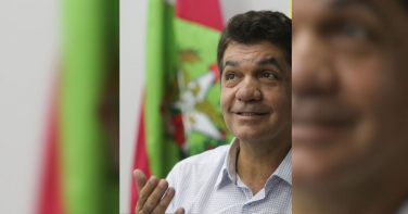 Notícia - Gaeco mira endereço do ex-prefeito Salvaro em operação contra corrupção
