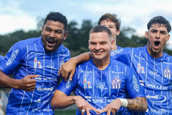 Notícia - Caravaggio vence em casa e assume a vice-liderança da Série B do Catarinense