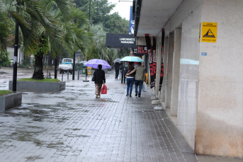 Notícia - Sexta começa com chuva, mas previsão indica melhora do tempo a partir do fim de semana