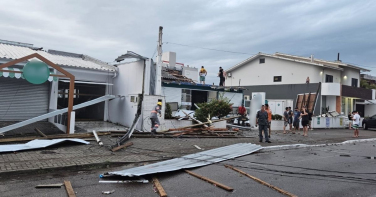 Notícia - Cidade do Sul de SC decreta situação de emergência após temporal