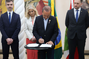 Notícia - Universidade Gratuita passa a valer com nova lei em SC 