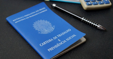 Notícia - Veja quem pode receber até R$ 2.518 no Seguro-Desemprego