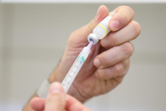 Notícia - [Áudio] SC amplia proteção contra meningite com reforço da vacina meningocócica 