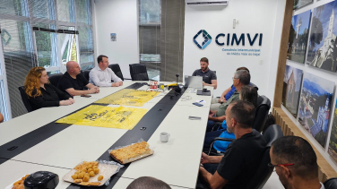 Notícia - Usinas sustentáveis viram exemplo para possíveis soluções de resíduos em Criciúma