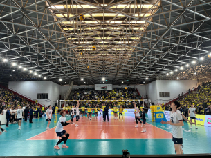 Notícia - Brasil bate Coreia em amistoso de vôlei em Criciúma 
