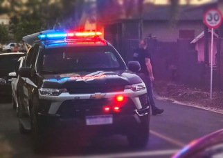 Notícia - Idosa é rendida por criminoso armado a caminho do trabalho em Criciúma