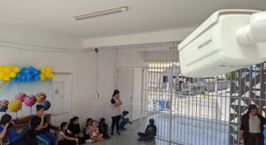 Notícia - [Áudio] Escola de Morro da Fumaça recebe sistema de reconhecimento facial