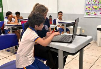 Notícia - Professora usa IA para tornar aulas de educação física mais inclusivas