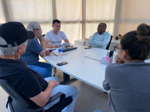 Notícia - Reunião discute ampliação do atendimento médico no bairro Santa Augusta