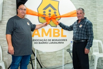 Notícia - Bairro Laranjinha realiza ato de posse da primeira diretoria eleita da comunidade