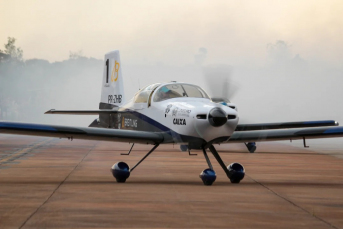 Notícia - Esquadrilha Fox encerra celebrações do centenário de Criciúma com show aéreo