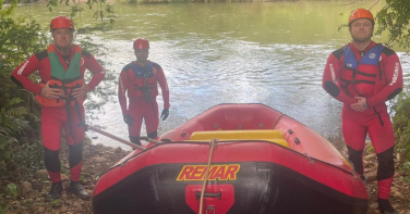 Notícia - Bombeiros encerram buscas por jovem no Rio Amola Faca e retomam nesta quarta