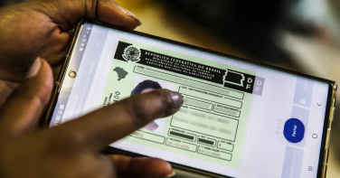 Notícia - Contran põe fim à obrigatoriedade de aulas em autoescolas para CNH