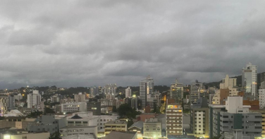 Notícia - Sol e calor marcam feriado de Santa Bárbara em Criciúma
