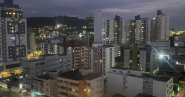 Notícia - Estabilidade garante temperaturas elevadas até domingo em Criciúma e região