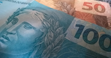 Notícia - Segunda parcela do décimo terceiro salário cai na conta até 19 de dezembro